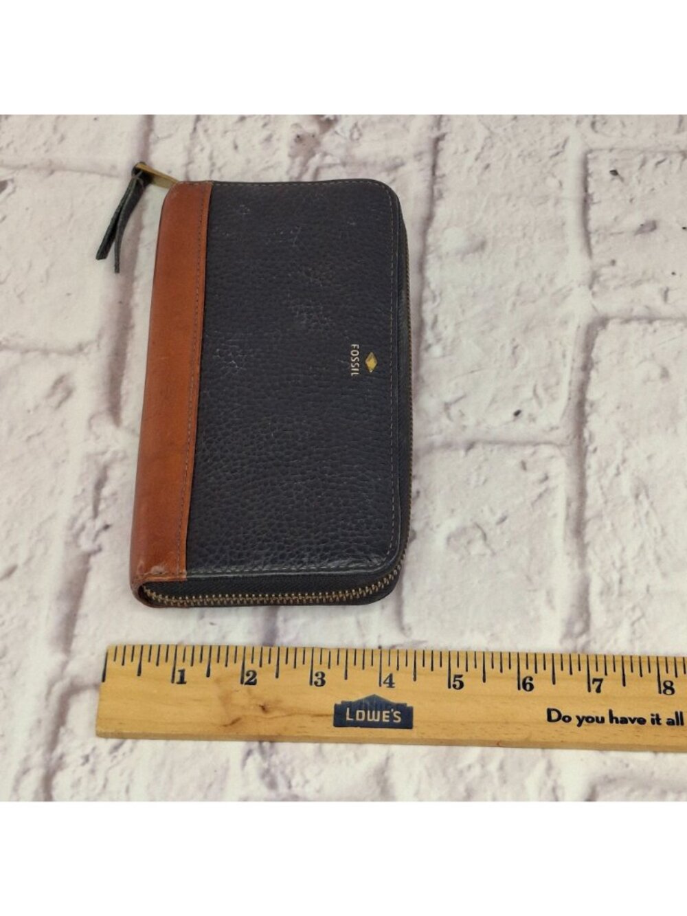 Fossil Womens Wallet W/ Card Slots & Coin Pocket Black & Brown Leather Zip-Aroun - Picture 5 of 8